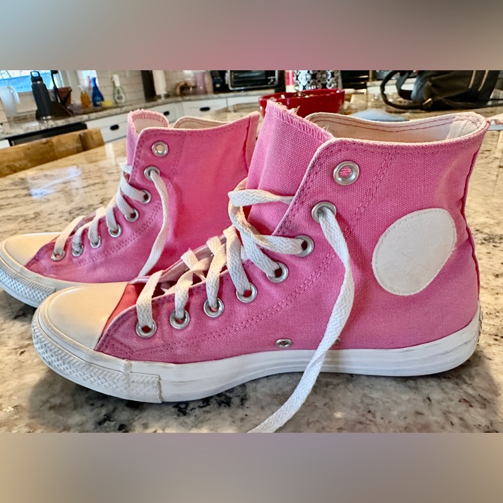 Men 7 / Women 9 Converse CUSTOM Pink Chuck Taylor All Star By You High Top Shoes